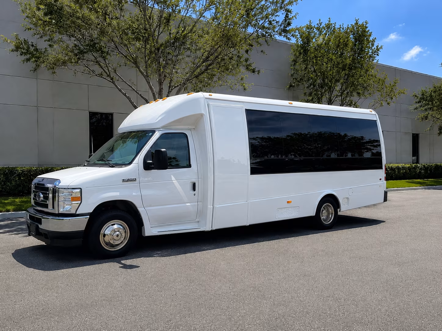 find the perfect bus for bridal party transfers rehearsal dinners and more