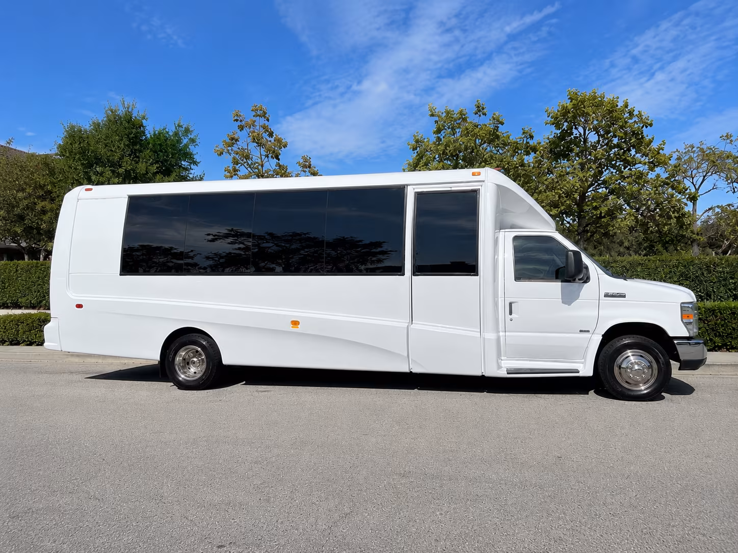 fountainvalleycharterbuscompany com makes finding la galaxy and lafc group transportation simple