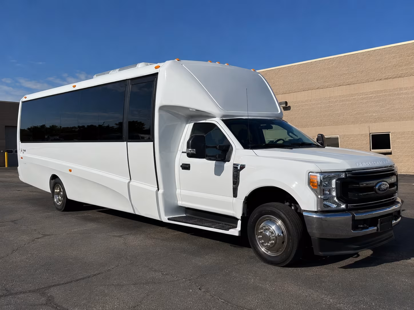newport beach bus rentals