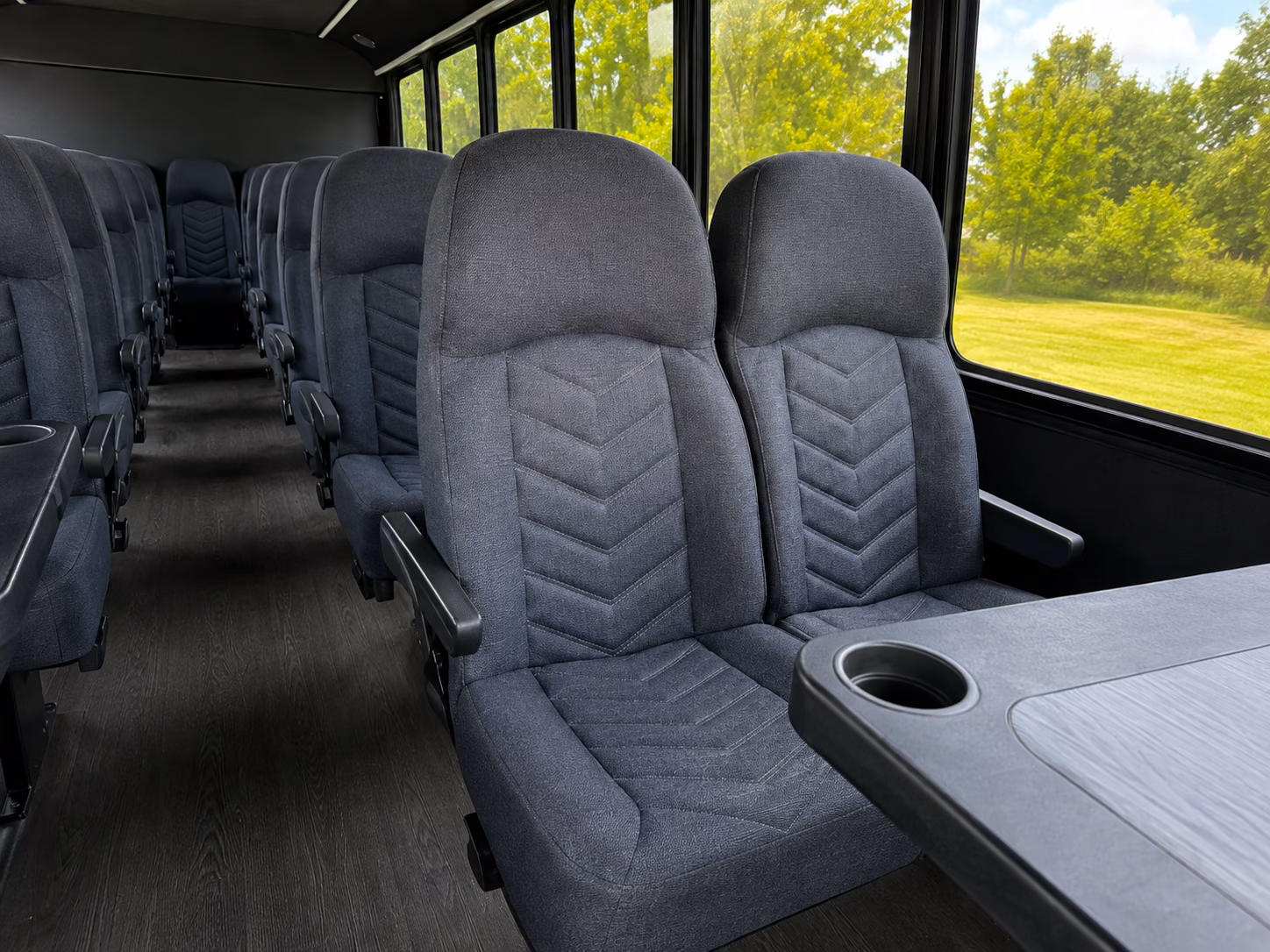 orange private airport shuttles for orange pickups and drop offs