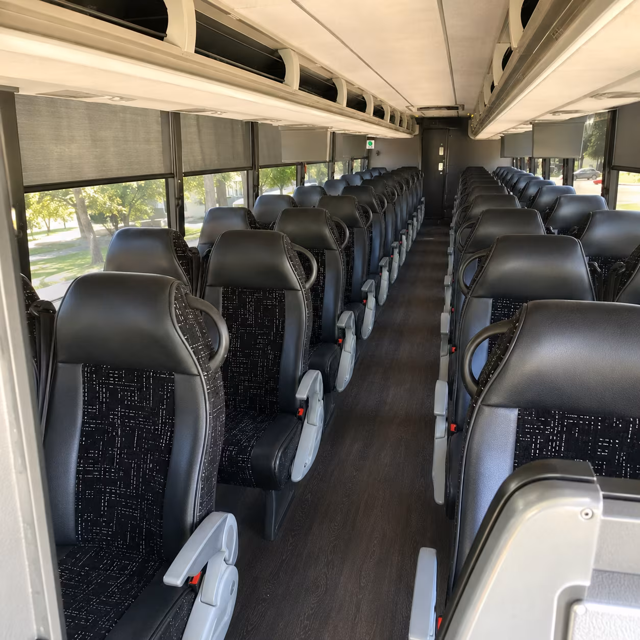orange private bus rentals for orange concerts and festivals