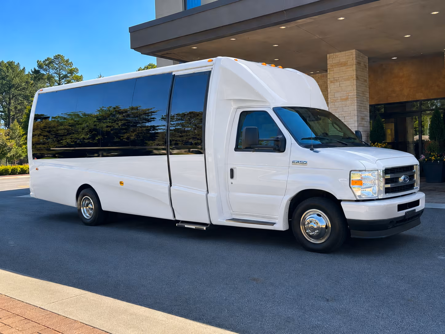 shuttle guests between fountain valley hotels and your orange county venue with ease