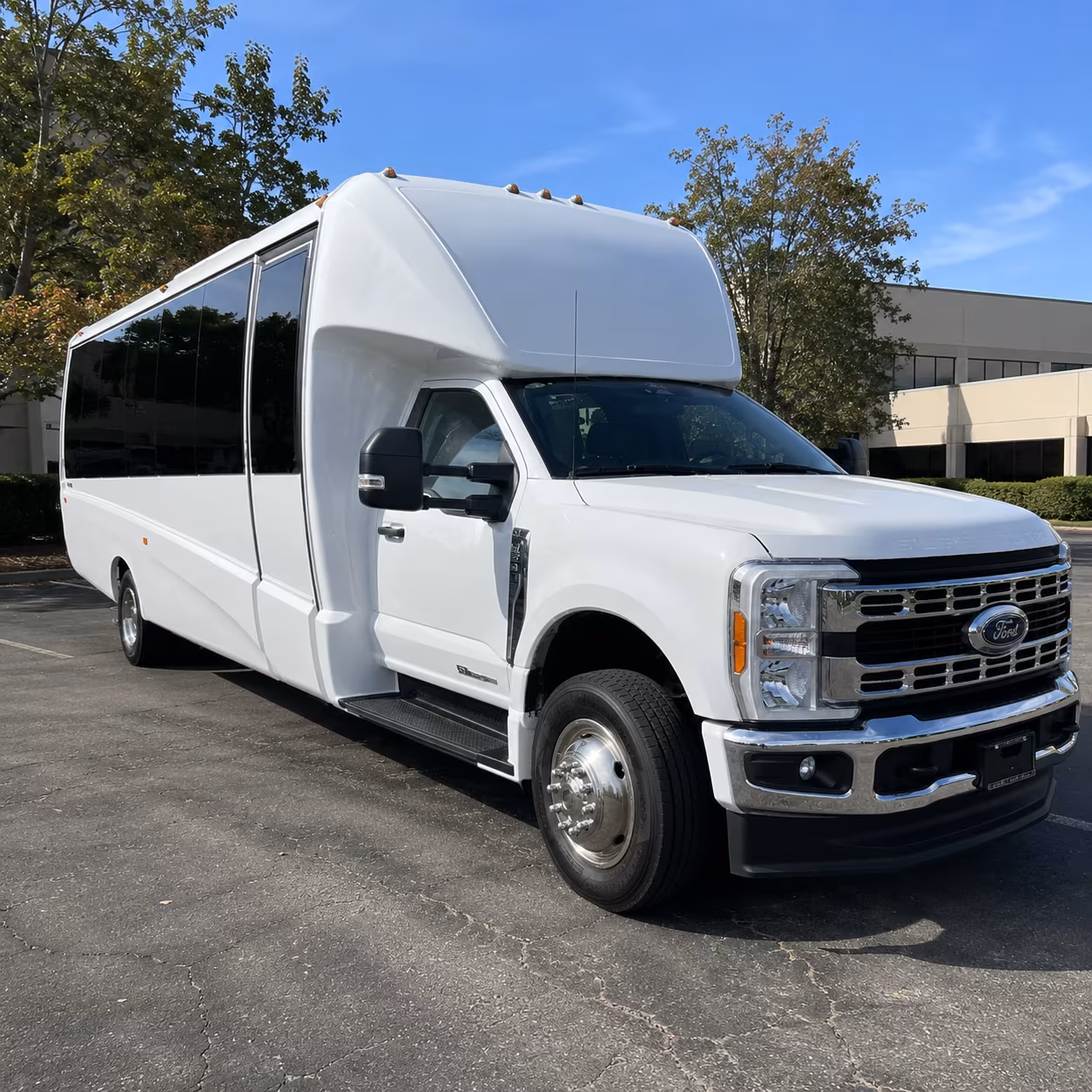 tustin airport shuttle bus rentals