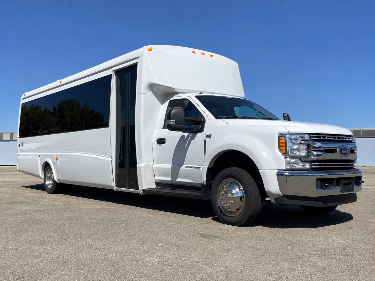 westminster private airport shuttles for westminster pickups and drop offs